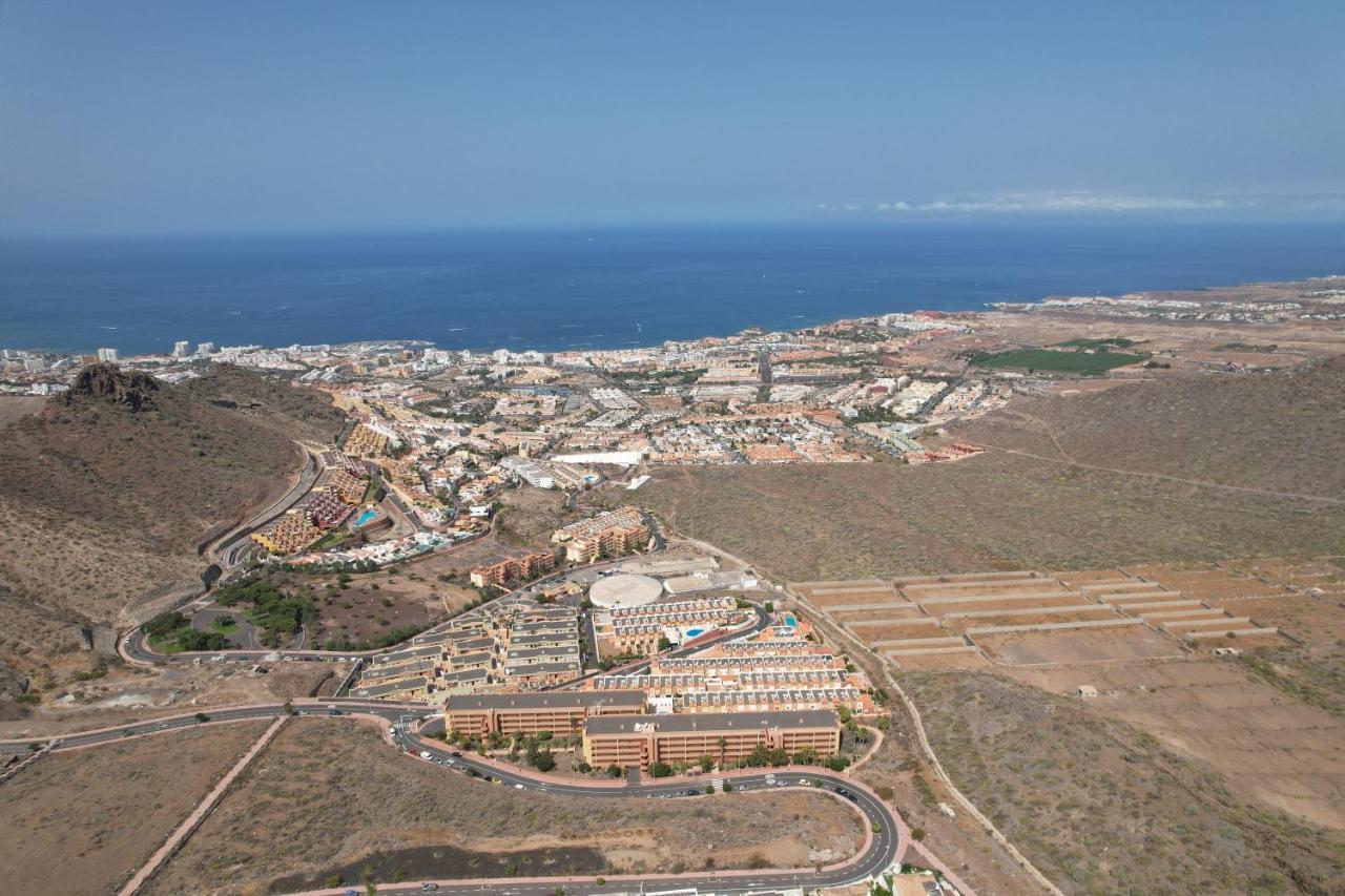 Villa Juliana Costa Adeje  Eksteriør billede